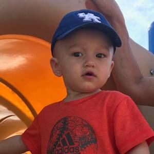 Meet your Posher, Eric